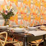 Oomph Deluxe Apt Ruska Appartamento *