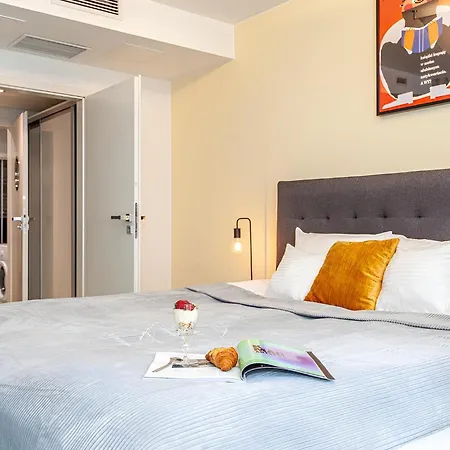 Oomph Deluxe Apt Ruska Апартаменты Вроцлав