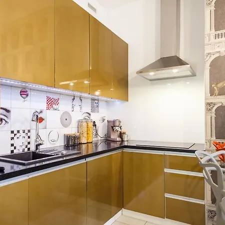 Oomph Deluxe Apt Ruska Апартаменты