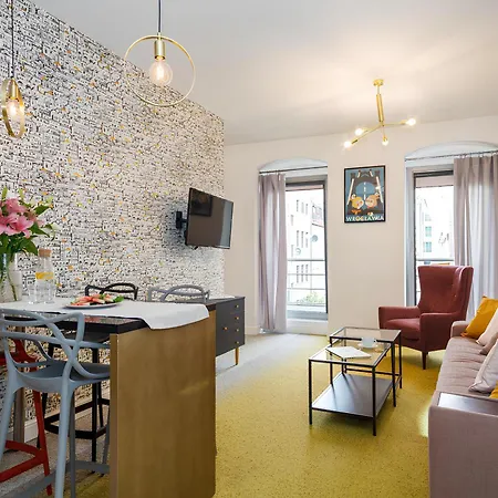 Oomph Deluxe Apt Ruska Appartamento Breslavia